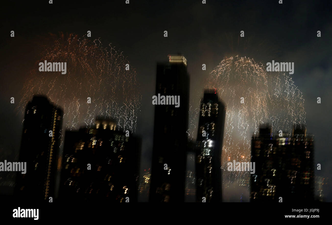 Fuochi d'artificio su New York City Foto Stock