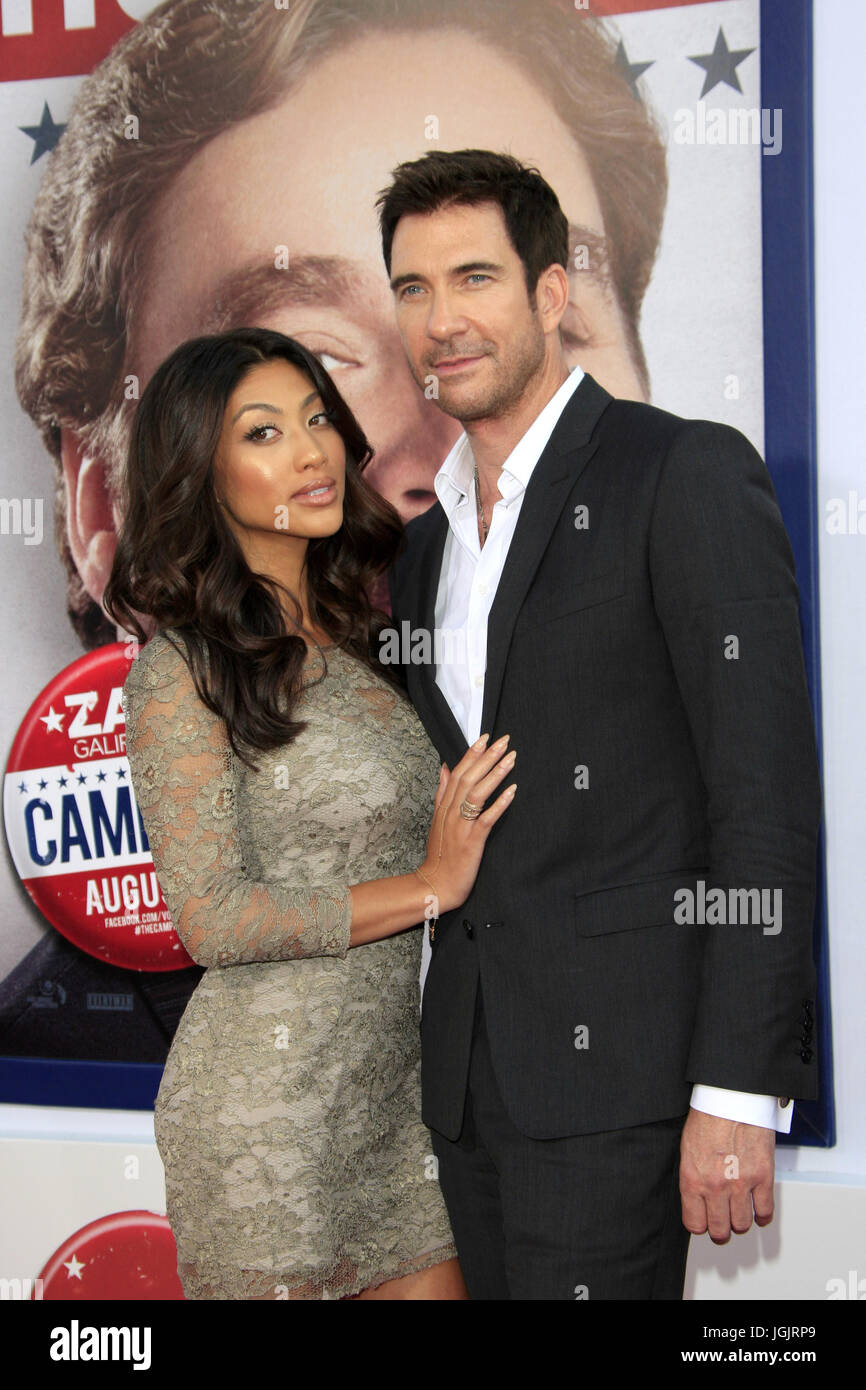 Los Angeles, CA, Stati Uniti d'America. 2 agosto, 2012. LOS ANGELES - agosto 2: Shasi Pozzi, Dylan McDermott al ''La Campagna'' Premiere al cinese TCL teatro IMAX il 2 agosto 2012 a Los Angeles, CA Credito: Kay Blake/ZUMA filo/Alamy Live News Foto Stock