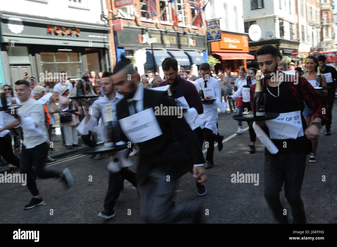 Il 2017, Soho gara dei camerieri. Foto Stock