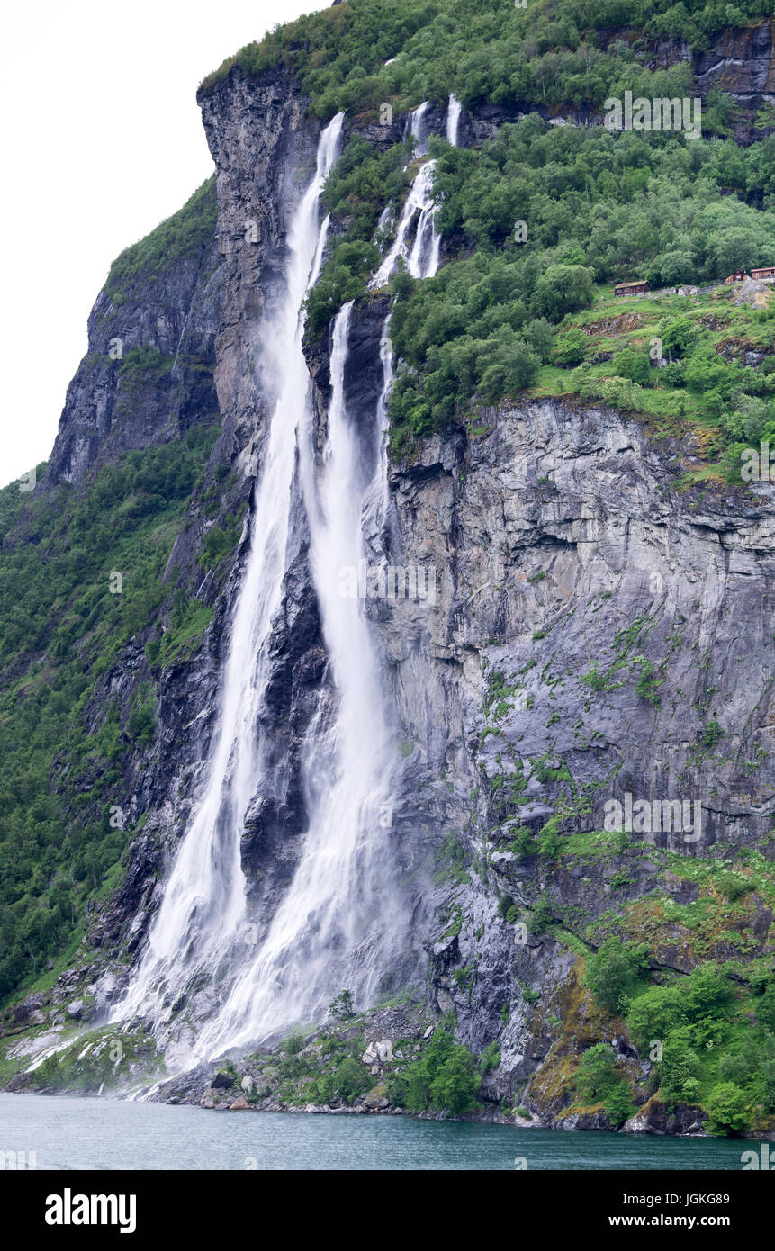 Sette sorelle, 39a cascata più alto in Norvegia Foto Stock