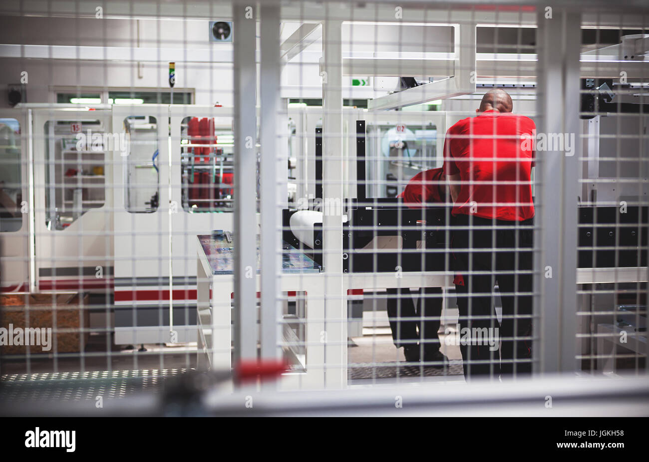 Composizione astratta di fabbricazione di macchine industriali per il confezionamento. Foto Stock