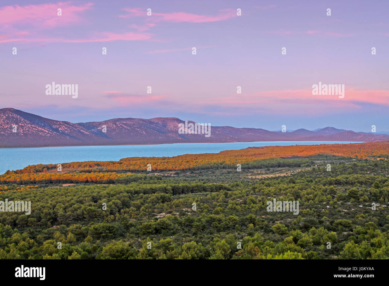 Il lago di Vrana (Nord Dalmazia) - lago più grande in Croazia. Foto Stock