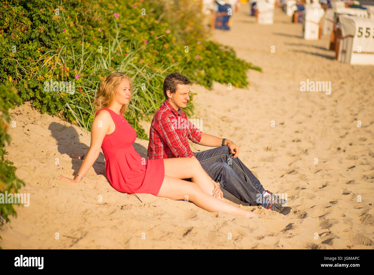 L'Europa, la Repubblica federale di Germania, Hooksiel, Wangerland, Friesland, il Mare del Nord, la costa del Mare del Nord, coppia, uomo, donna, 30, 35 anni, vacanza, b Foto Stock
