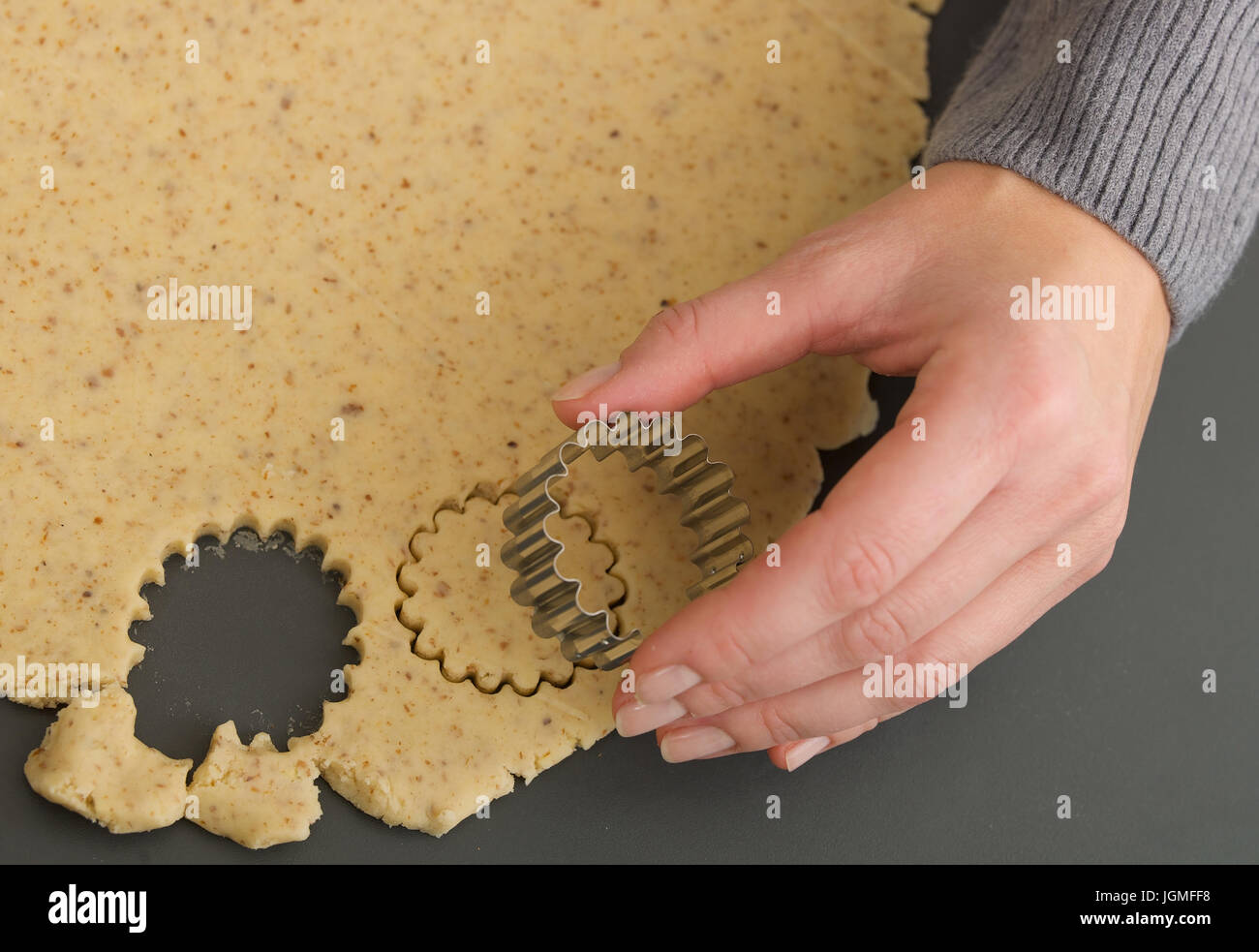 Biscotti scavare fino - tranciatura di biscotti, Kekse ausstechen - tranciatura di biscotti Foto Stock