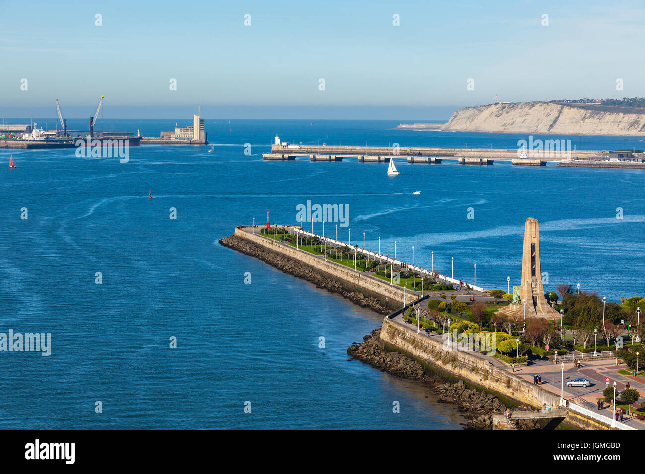 El Abra bay e Getxo Pier e il lungomare. Paese basco, il nord della Spagna Foto Stock