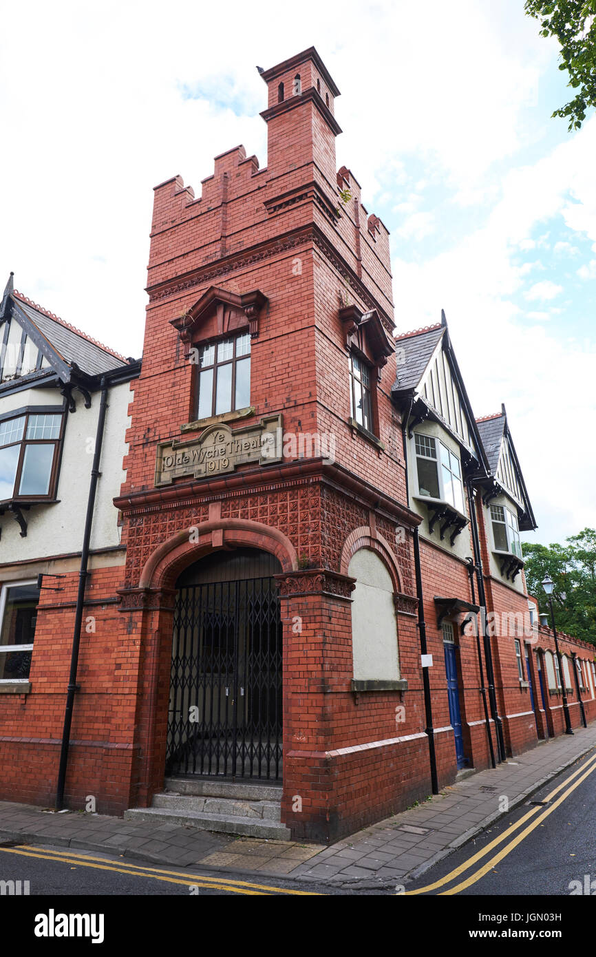 The Olde Wyche Theatre, un ex cinema ora uffici, Market Street, Nantwich, Cheshire, Regno Unito Foto Stock