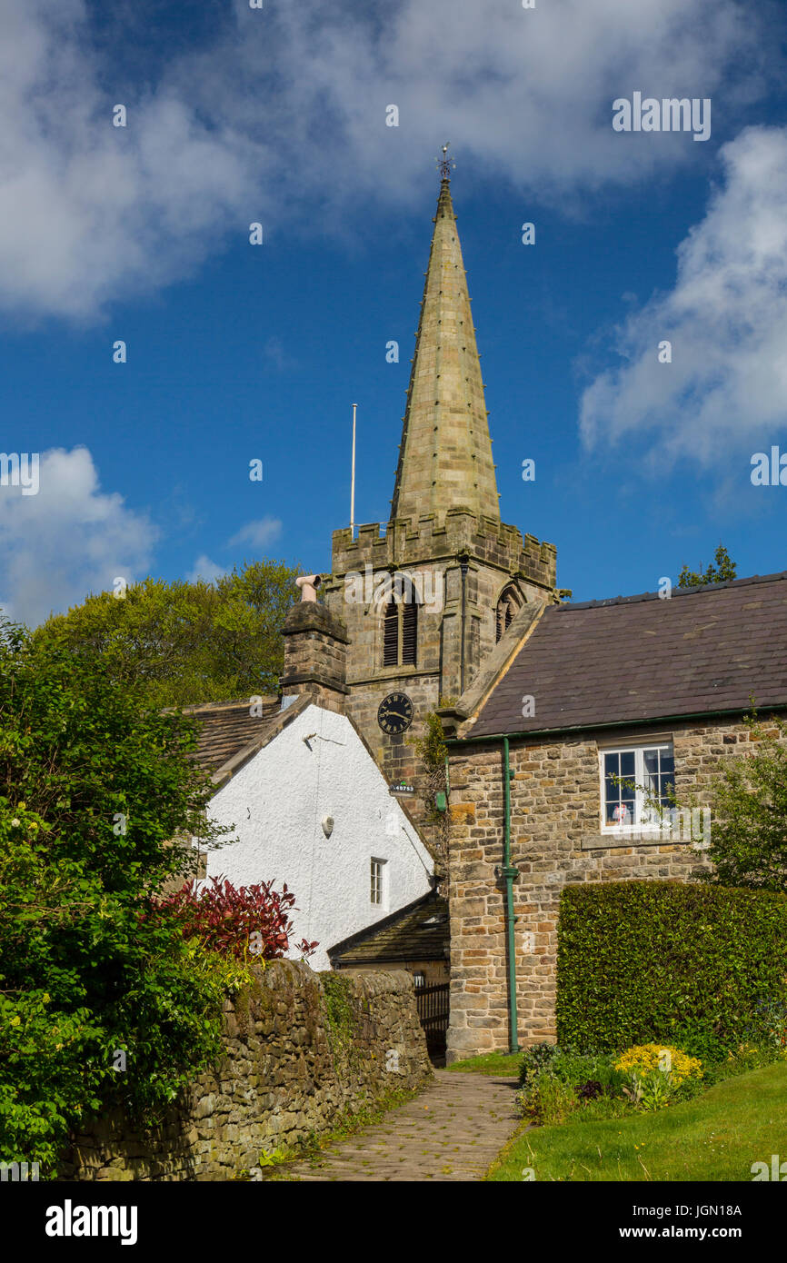 La chiesa parrocchiale di Hathersage, Peak District, Derbyshire, England, Regno Unito Foto Stock
