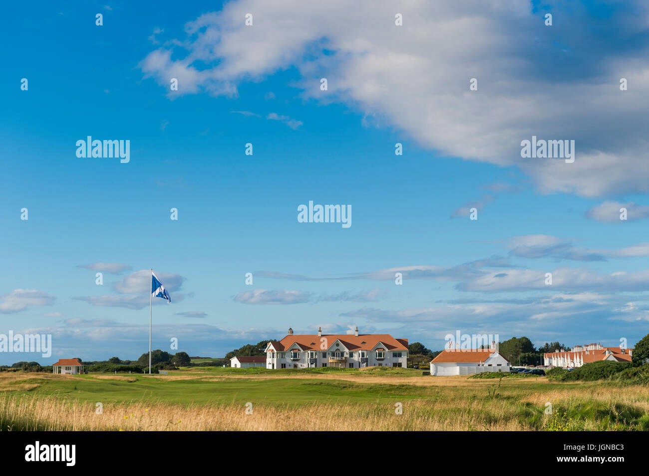 Turnberry, Scotland, Regno Unito - 4 Agosto 2016: la clubhouse in Robert the Bruce campo da golf al Trump Turnberry Resort hotel di lusso. Foto Stock