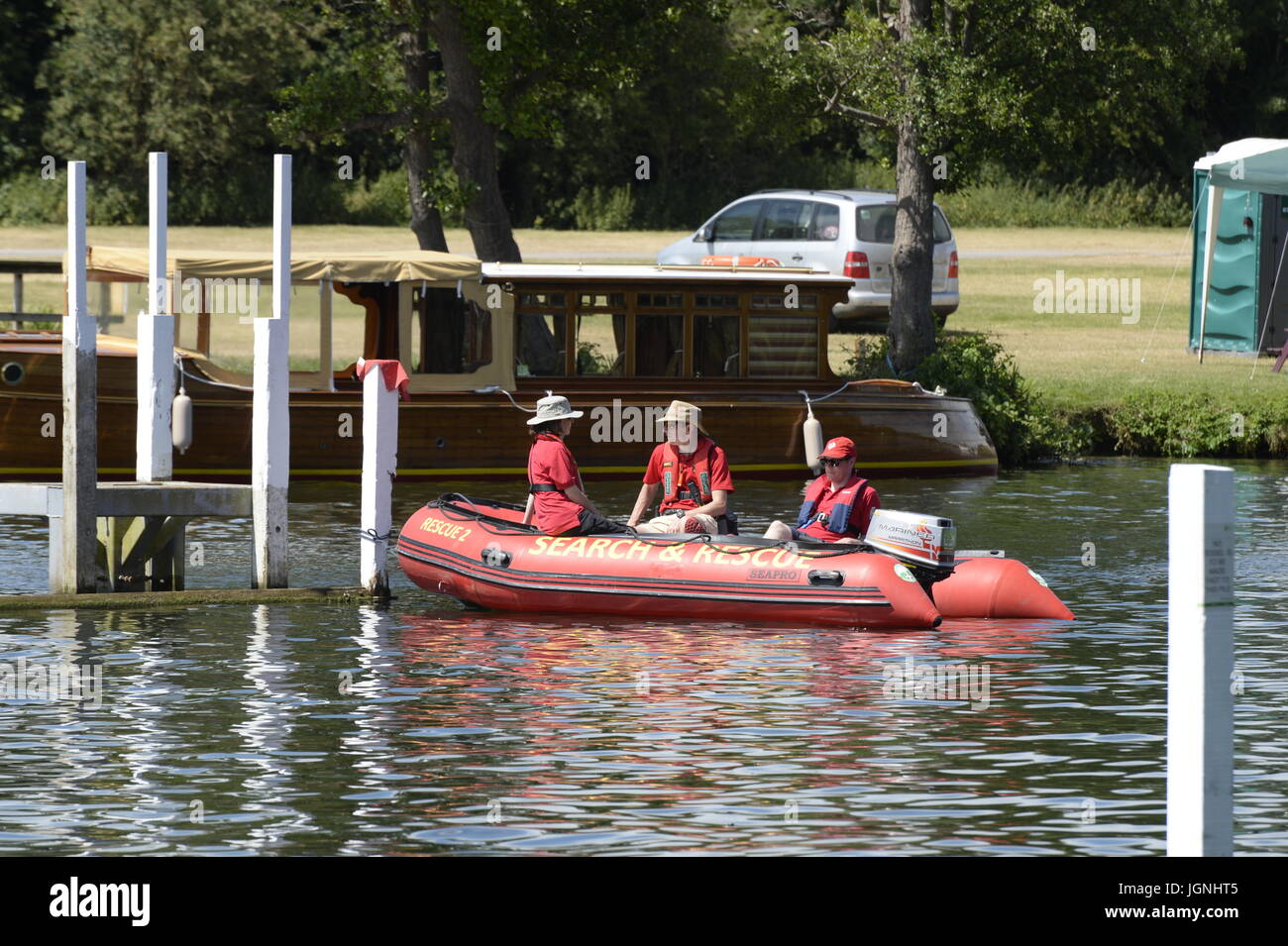 Henley on Thames, Regno Unito. 8 lug 2017. Henley, UK. 8 Luglio, 2017. Finali della giornata a Henley Regatta Credito: David Hammant/Alamy Live News Foto Stock