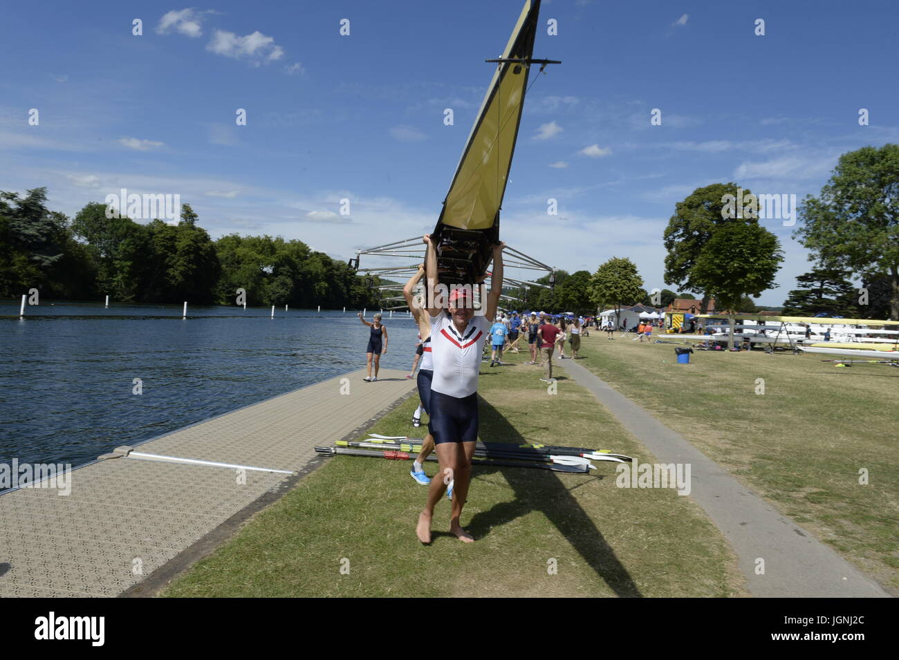 Henley on Thames, Regno Unito. 8 lug 2017. Henley, UK. 8 Luglio, 2017. Finali della giornata a Henley Regatta Credito: David Hammant/Alamy Live News Foto Stock