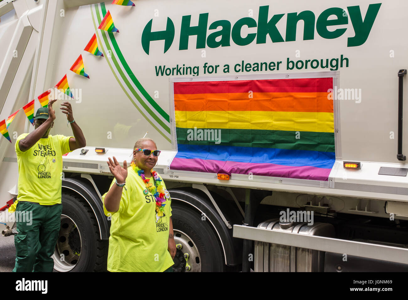 Londra, Regno Unito. 8 Luglio, 2017. Il borough di Hackney a Londra Pride. Migliaia di persone si uniscono alla annuale parata LGBT attraverso il capitale. Credito: Nicola Ferrari/Alamy Live News Foto Stock