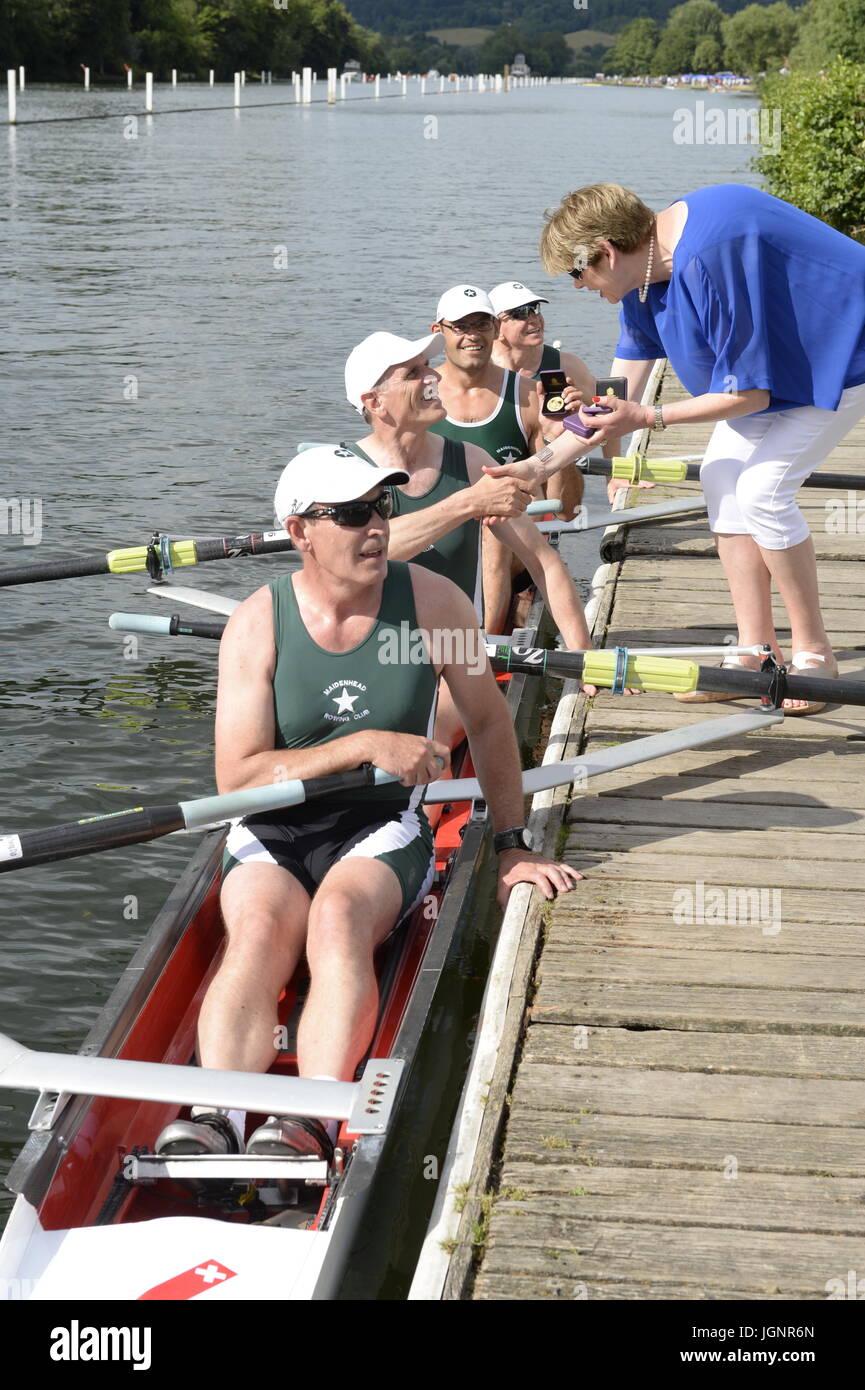 Henley on Thames, Regno Unito. 8 lug 2017. Henley on Thames 2017 Regata Credito: David Hammant/Alamy Live News Foto Stock