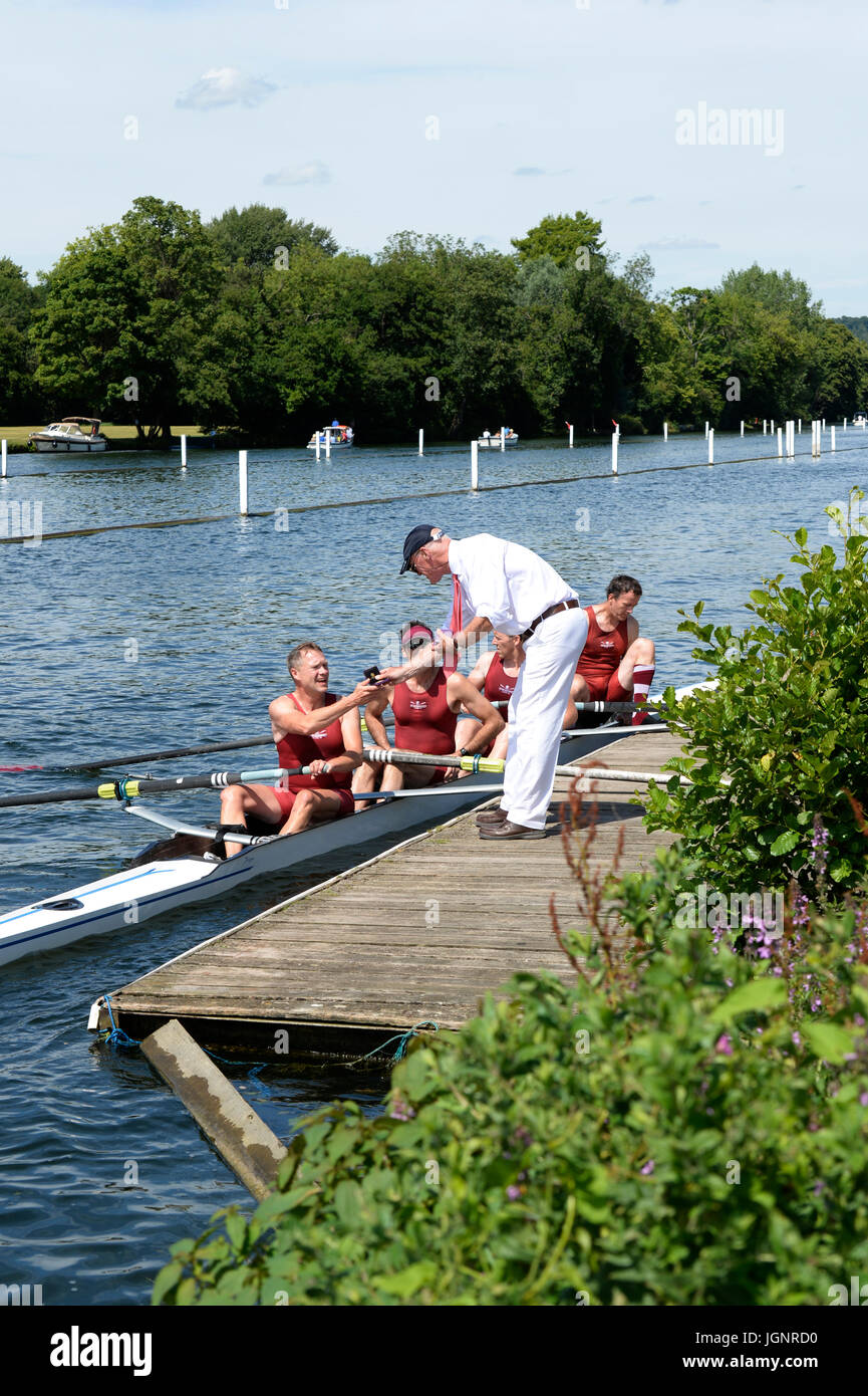 Henley on Thames, Regno Unito. 8 lug 2017. Henley on Thames 2017 Regata Credito: David Hammant/Alamy Live News Foto Stock