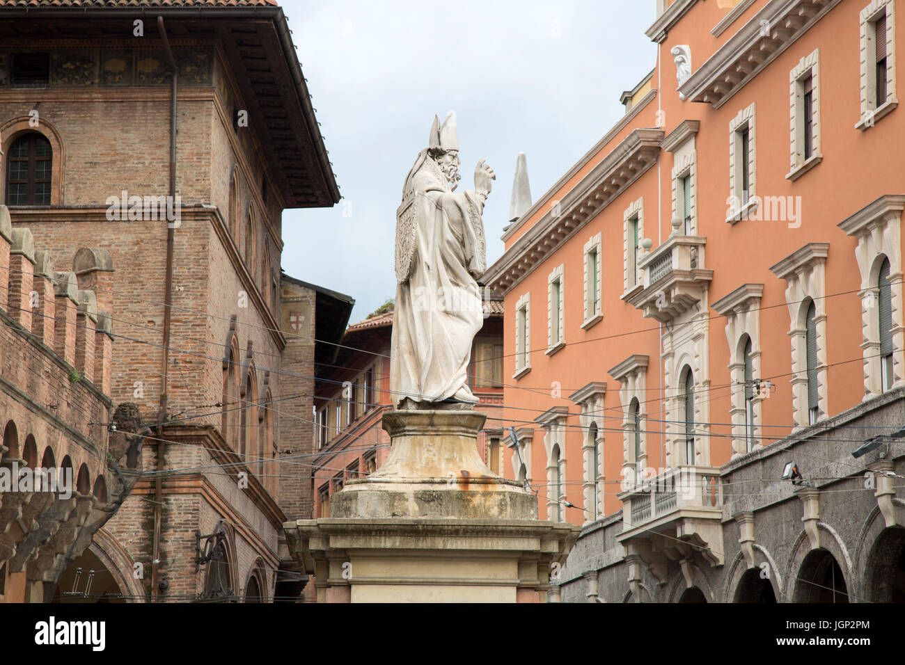 Statua di San Petronio; Bologna, Italia Foto Stock