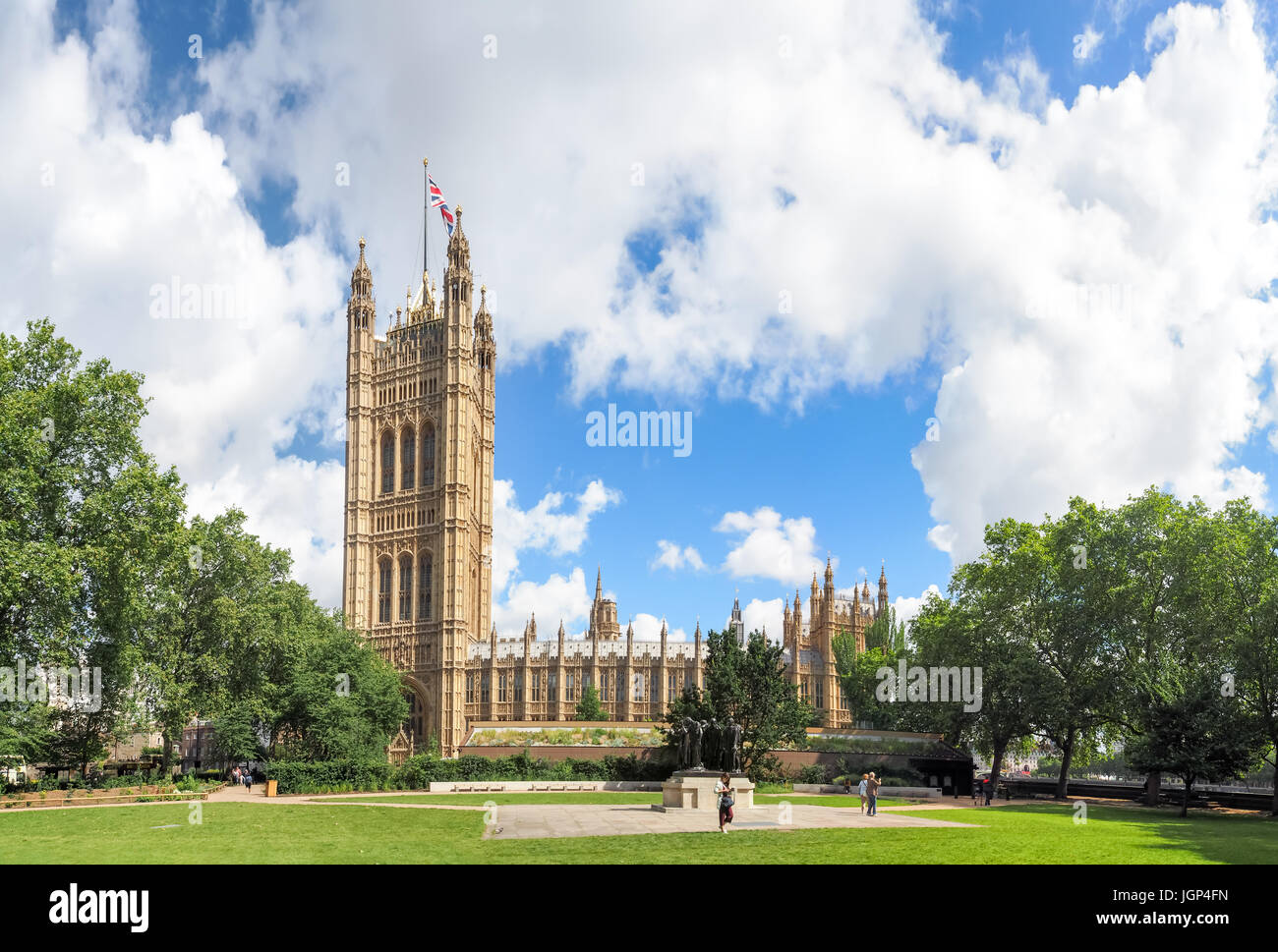 Palazzo di Westminster, vista dalla torre di Victoria Gardens, Londra, estate 2016 Foto Stock