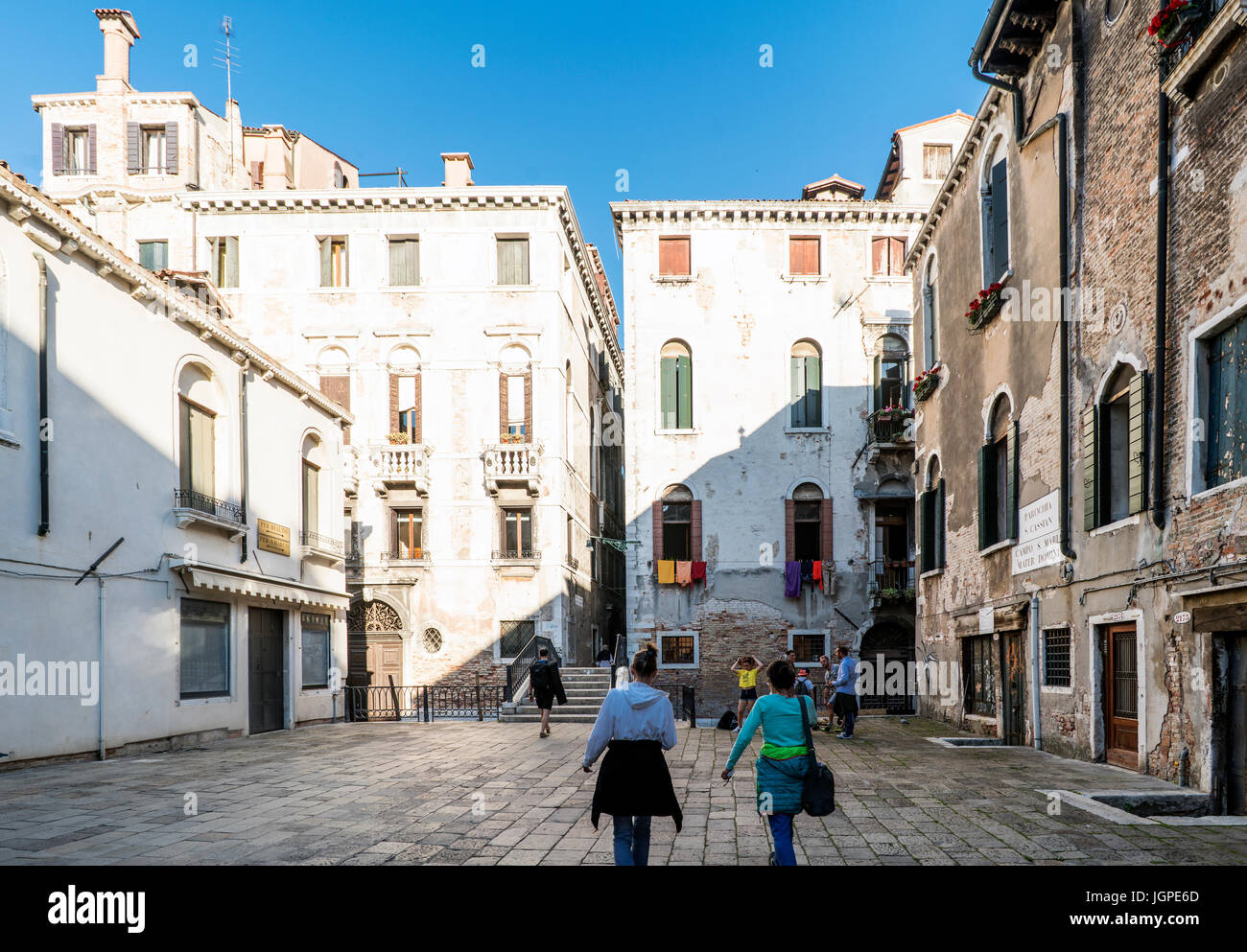 Campo santa maria mater domini immagini e fotografie stock ad alta  risoluzione - Alamy