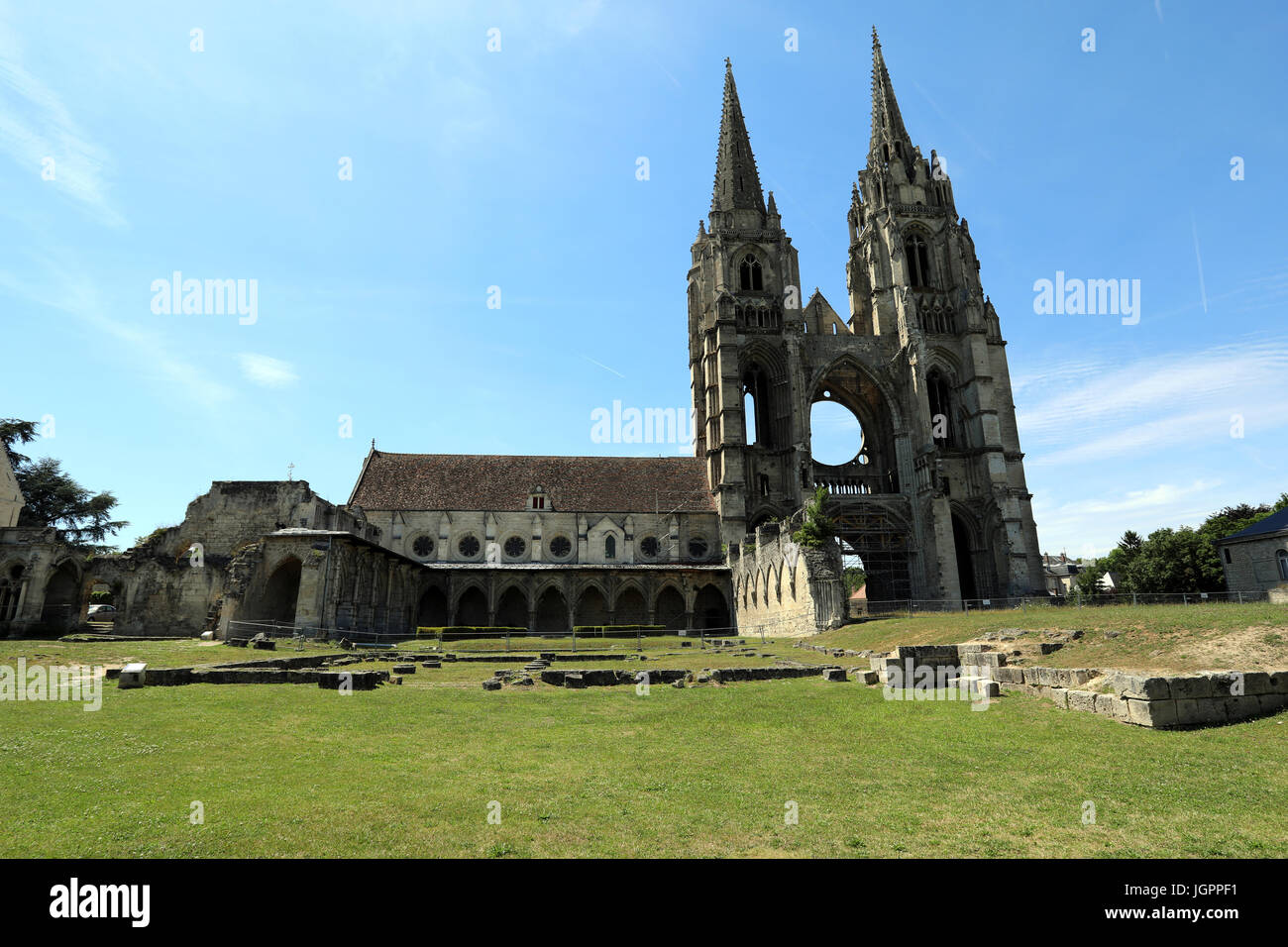 Le rovine dell'Abbazia di Saint Jean des Vignes in Soissons, Francia. Foto Stock