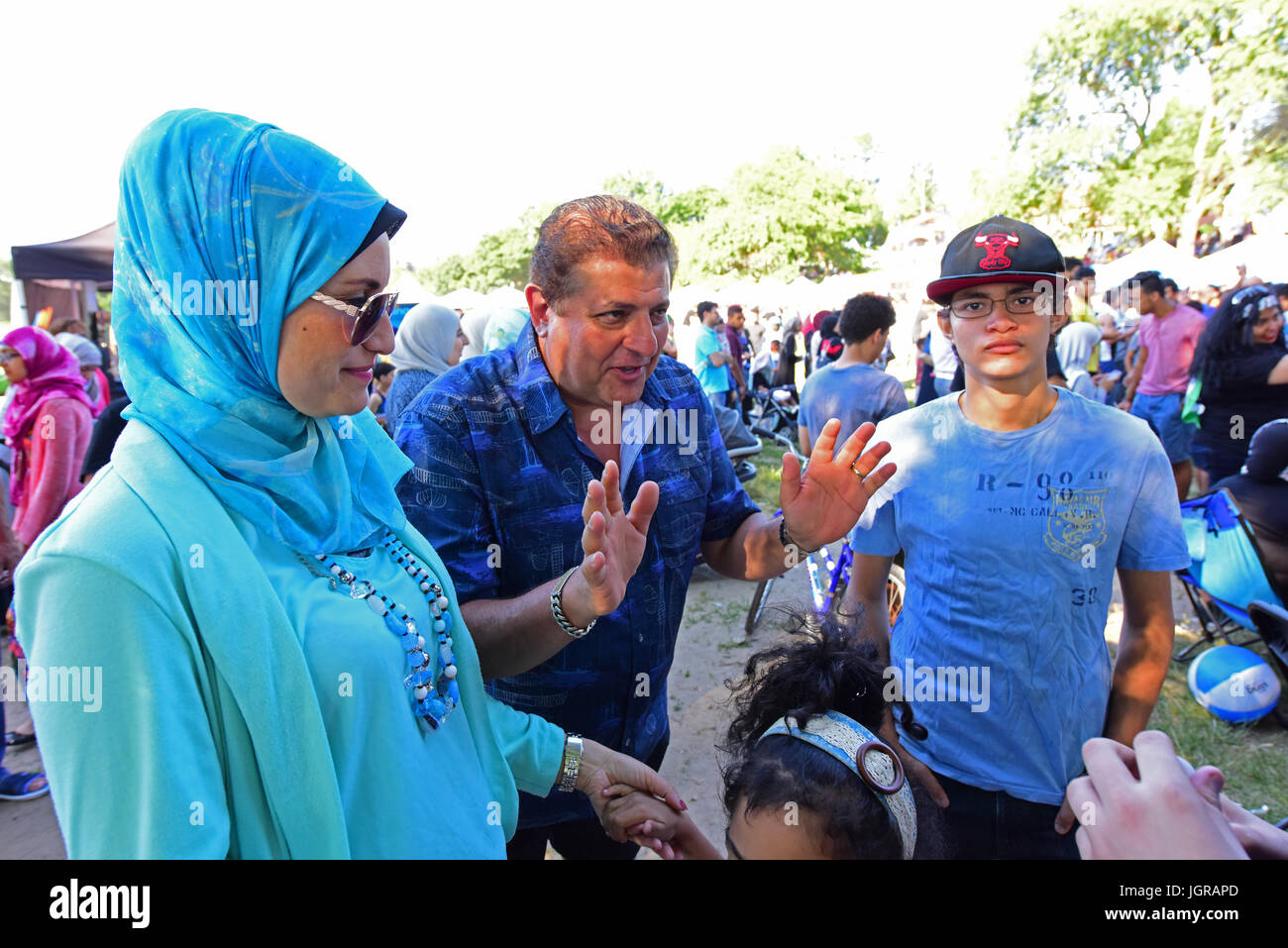 Brooklyn, Stati Uniti. 09 Luglio, 2017. La Quindicesima Arab-American Festival ha avuto luogo a Bay Ridge, Brooklyn, disegno insieme a diverse centinaia di famiglie per godersi musica, danza & Middle Eastern alimenti. Credito: Andy Katz/Pacific Press/Alamy Live News Foto Stock