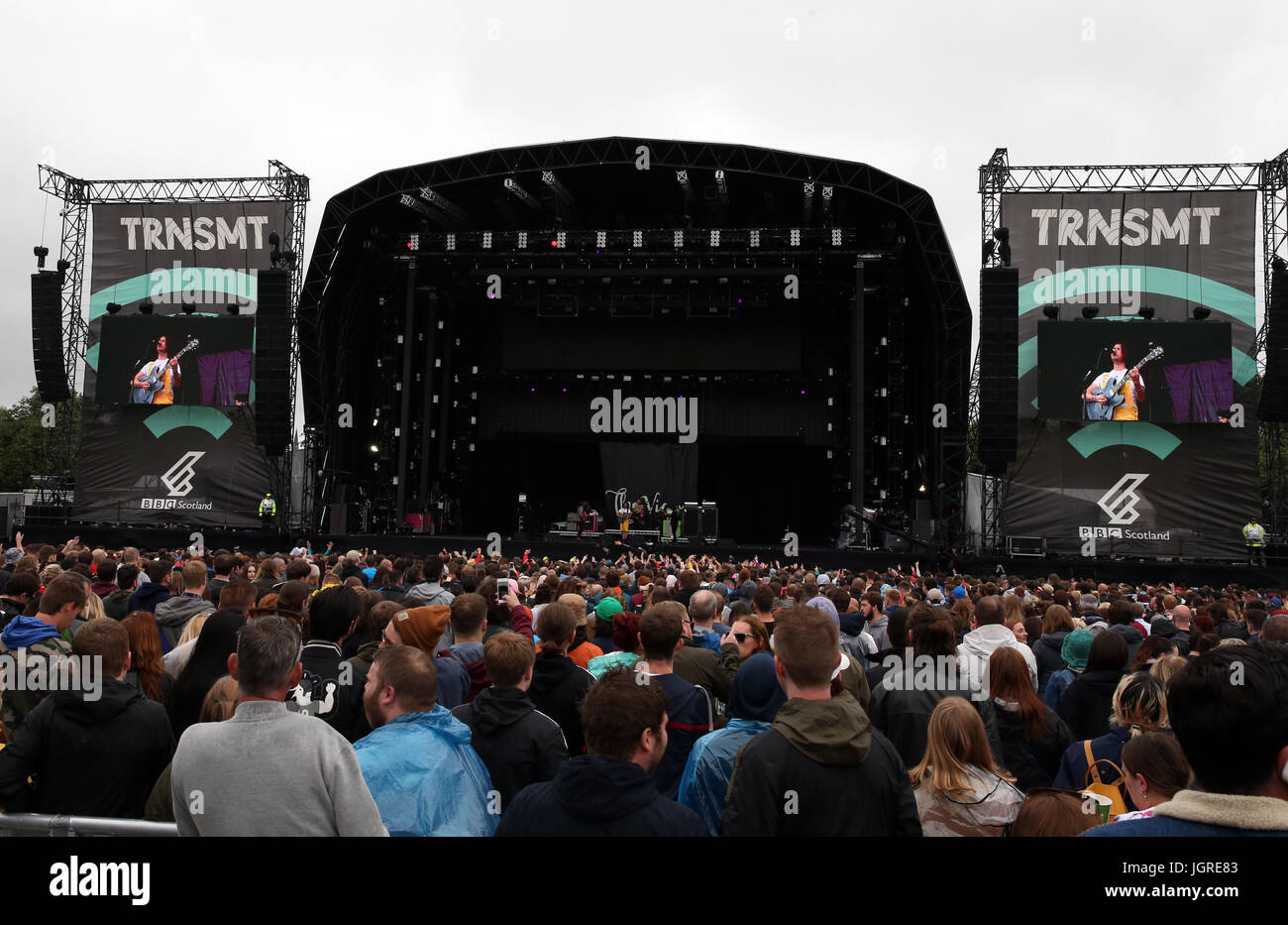 La vista di eseguire sul palco principale al TRNSMT music festival a Glasgow Green in Glasgow con un domenica la line-up di atti compresi Twin Atlantic e Biffy Clyro. Stampa foto di associazione. Data immagine:domenica 9 luglio ,2017. Foto di credito dovrebbe leggere: Andrew Milligan/filo PA. Foto Stock