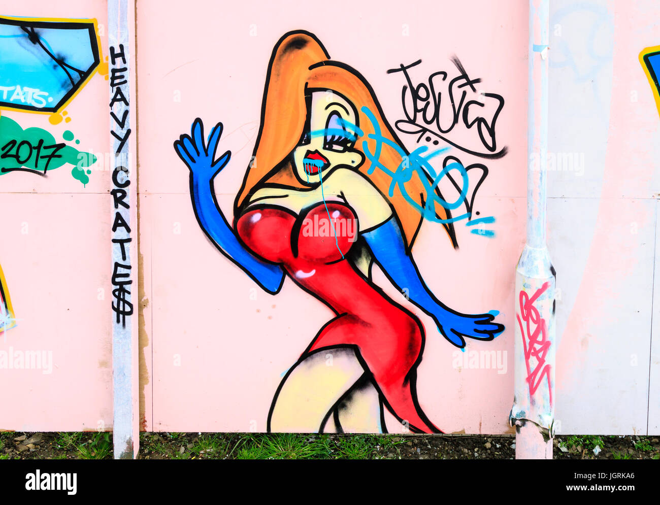Graffito Jessica Rabbit in Calder Holmes Park, Hebden Bridge Foto Stock