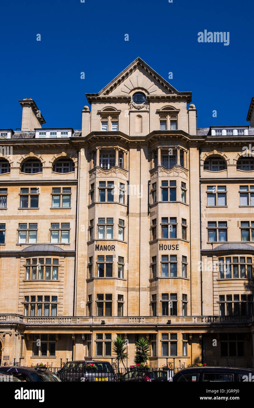 Manor House Mansion blocco su Marylebone Road, City of Westminster, Londra, Inghilterra, Regno Unito Foto Stock