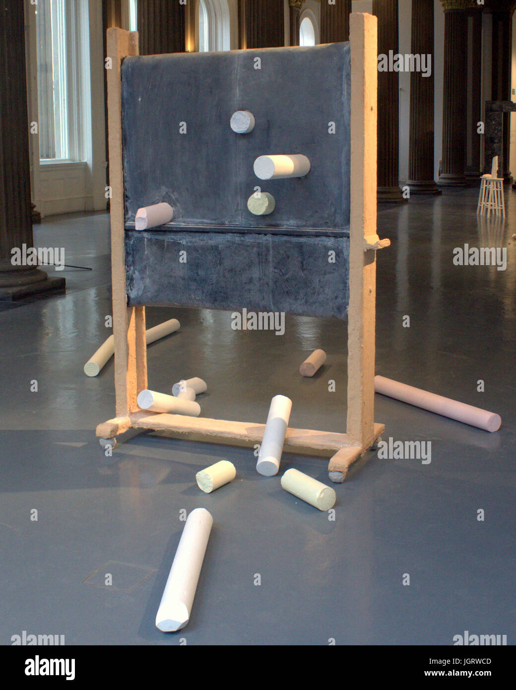 Chalk gigante e la scuola di blackboard arte di installazione aperti al pubblico entrata libera Foto Stock