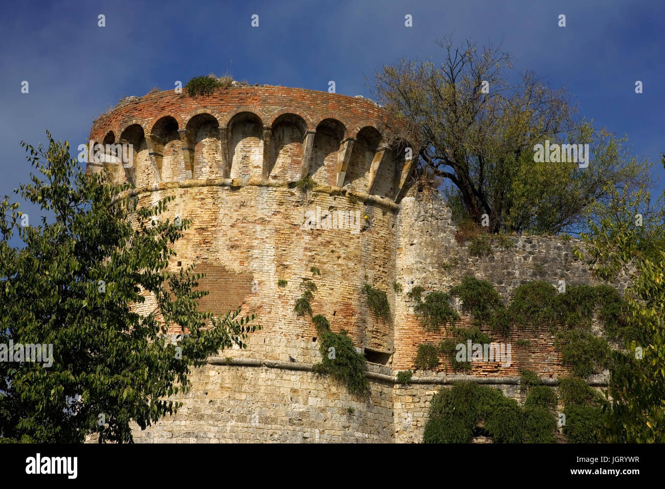 Torre difensiva, Rocca di Montestaffoli, San Gimignano Provincia di Siena, Toscana, Italia Foto Stock