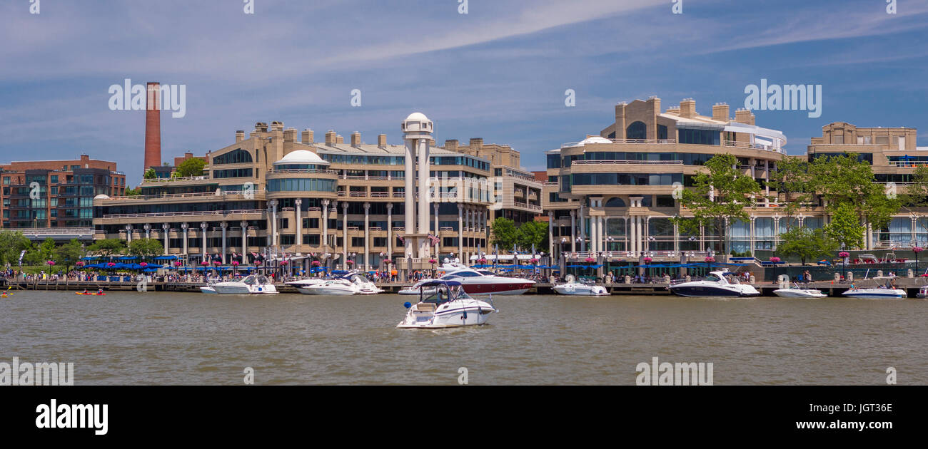WASHINGTON, DC, Stati Uniti d'America - Il porto di Washington, uno sviluppo sul fiume Potomac, in Georgetown. Foto Stock