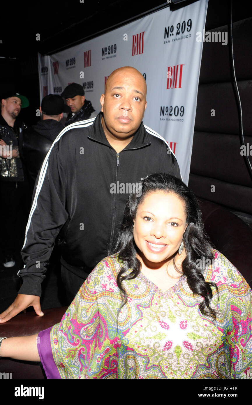 Justine simmons rev run frequentare bmi GRAMMY® pannello 'come ho scritto quella canzone' key club 11,2012 febbraio West Hollywood. Foto Stock