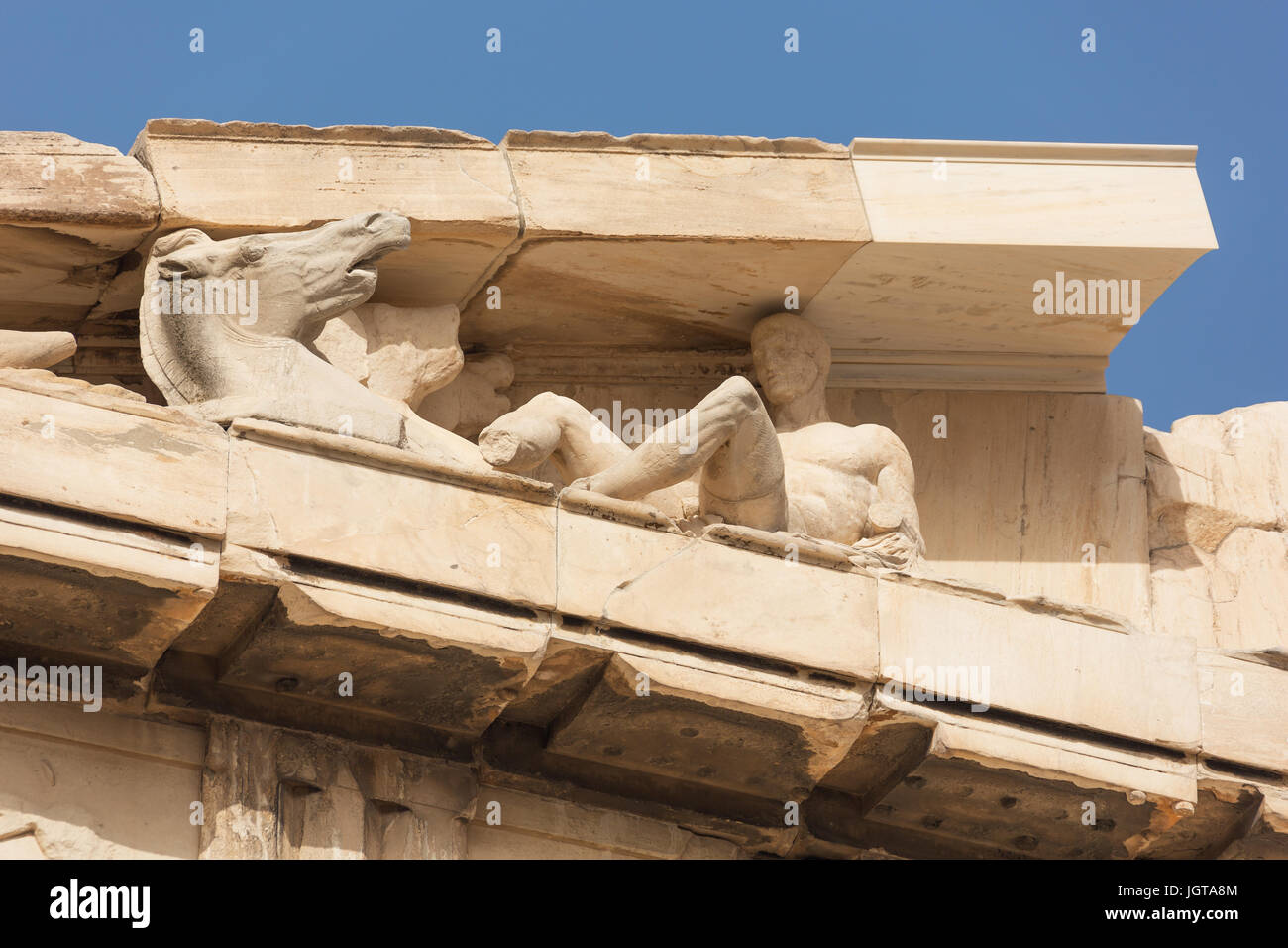 Sculture in dettaglio nel frontone del Partenone dell'Acropoli Hill Foto Stock