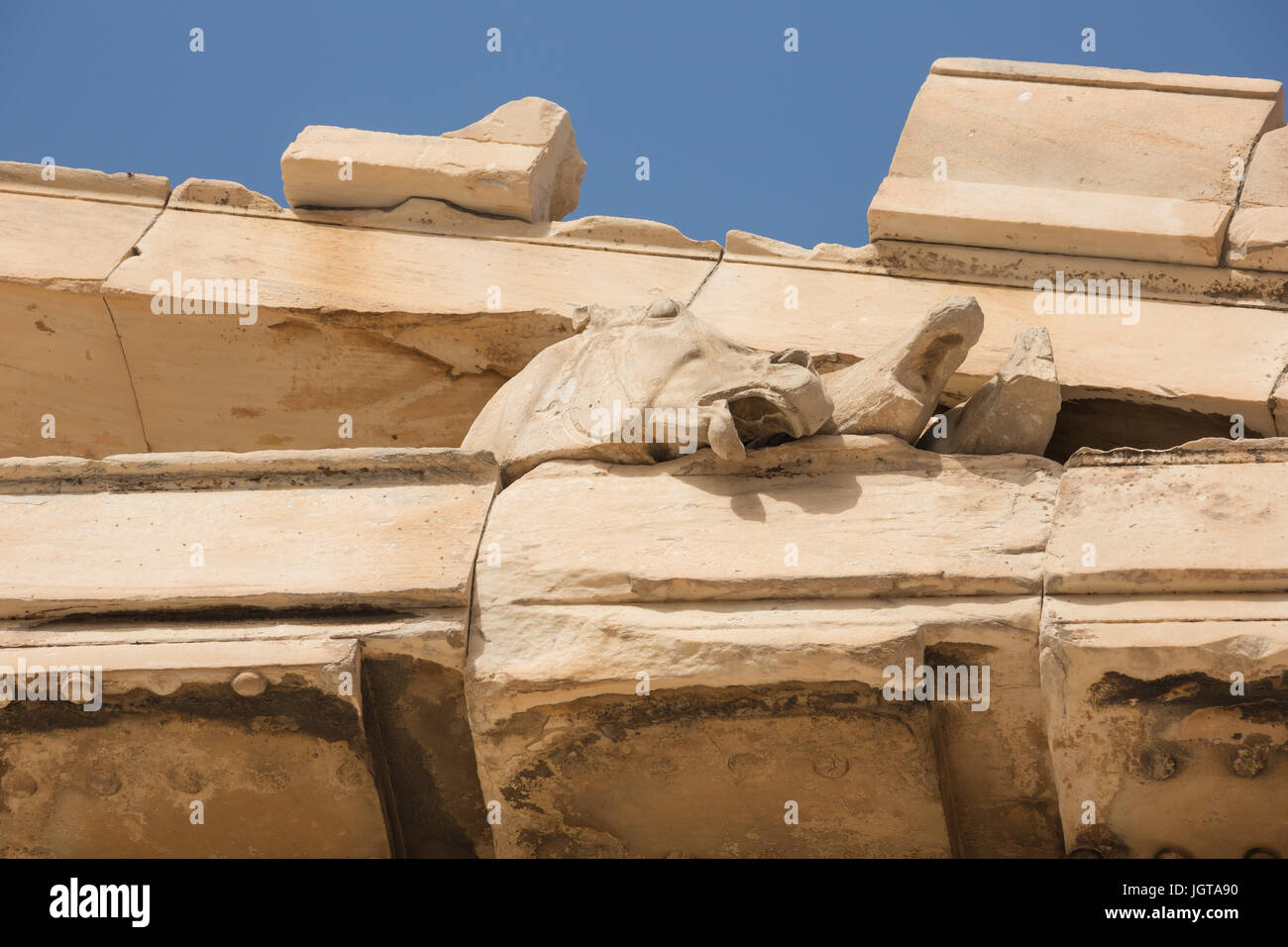Testa di cavallo in uscita del frontone del Partenone dell'Acropoli Hill Foto Stock