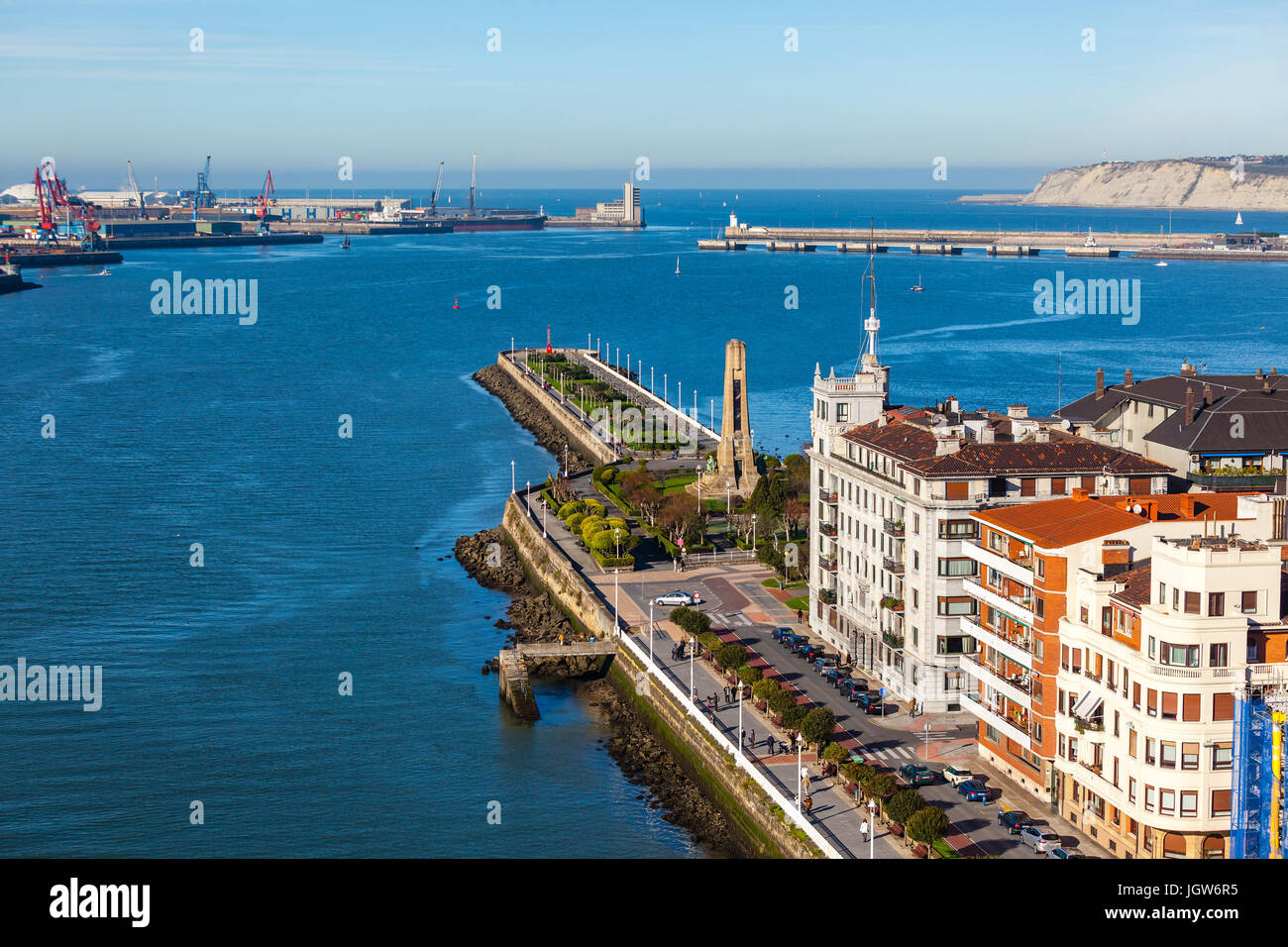 El Abra bay e Getxo Pier e il lungomare. Paese basco, il nord della Spagna Foto Stock