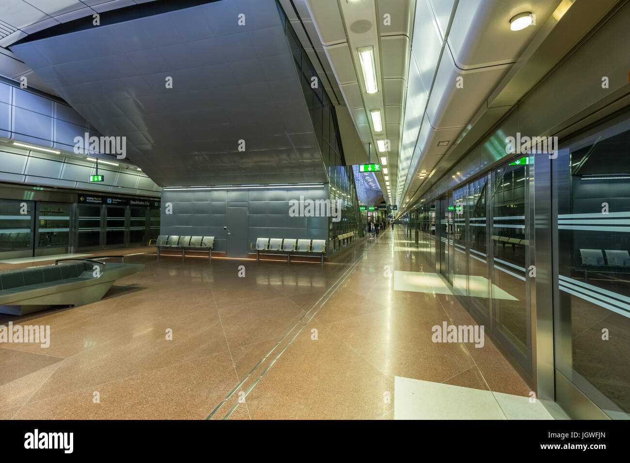 La nuova stazione ferroviaria, nella città di Stoccolma. La Svezia. Foto Stock