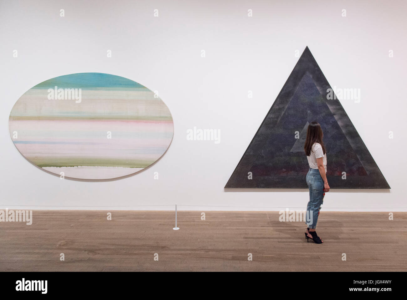 La Tate Modern di Londra, Regno Unito. 11 Luglio, 2017. Anima di una Nazione: Arte nell'epoca del Black Power. Un punto di riferimento mostra esplorare che cosa vuol dire essere un artista nero durante il movimento per i diritti civili e la nascita del Black Power. Con più di 150 opere di 60 artisti, questa mostra è un opportuna occasione per vedere come American identità culturale è stato sagomato in corrispondenza di un tempo di disordini sociali e cambiamento politico. Credito: Malcolm Park / Alamy Live News. Foto Stock