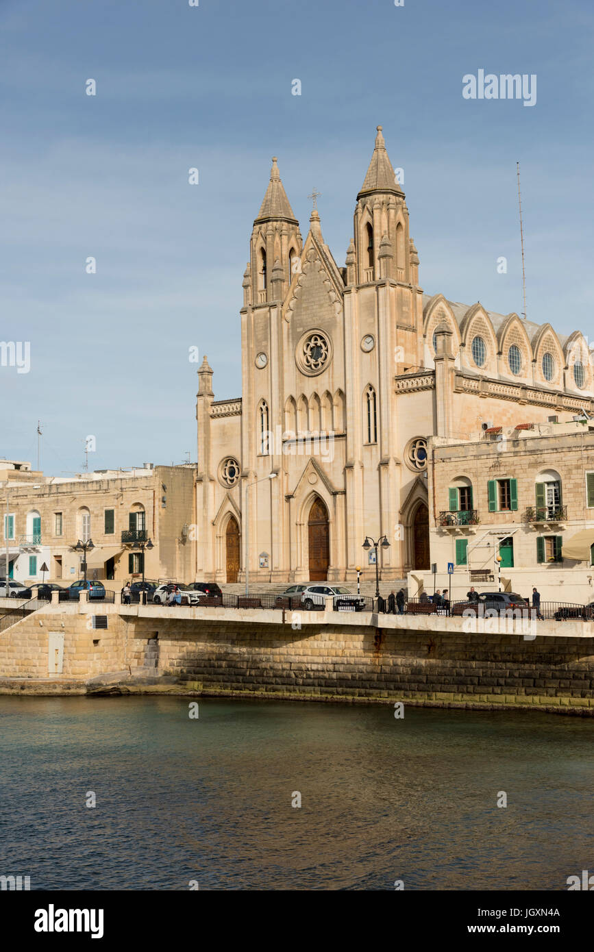 La Chiesa di Nostra Signora del Monte Carmelo a Balluta Bay St Julians Malta Foto Stock