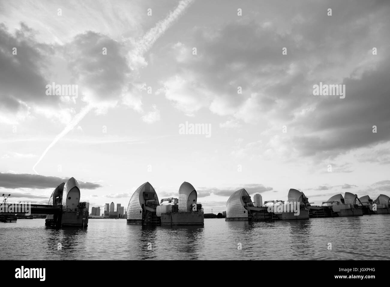 Londra - Ott 6 : Thames Barrier, protettore di marea, commissionato dalla Grande Londra consiglio, era completa dal 1982, il secondo più grande mobile Foto Stock