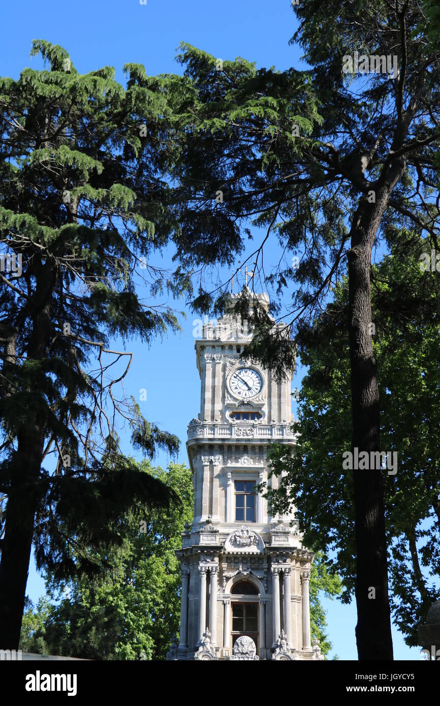 Dolmabahce Clock Tower, Istanbul, Turchia Foto Stock