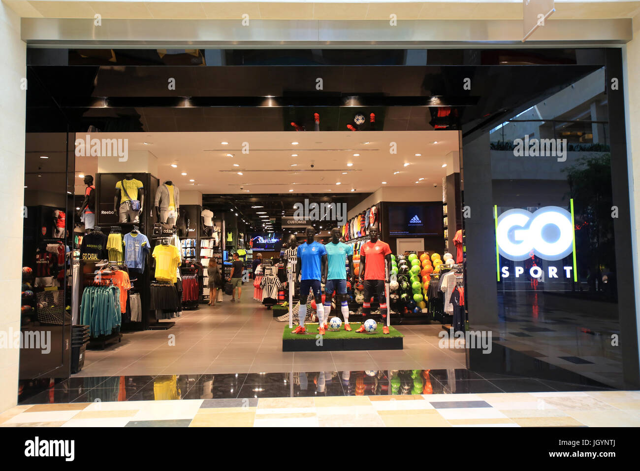 Yas Mall Shopping center su Yas Island di Abu Dhabi. Vai Sport. Foto Stock