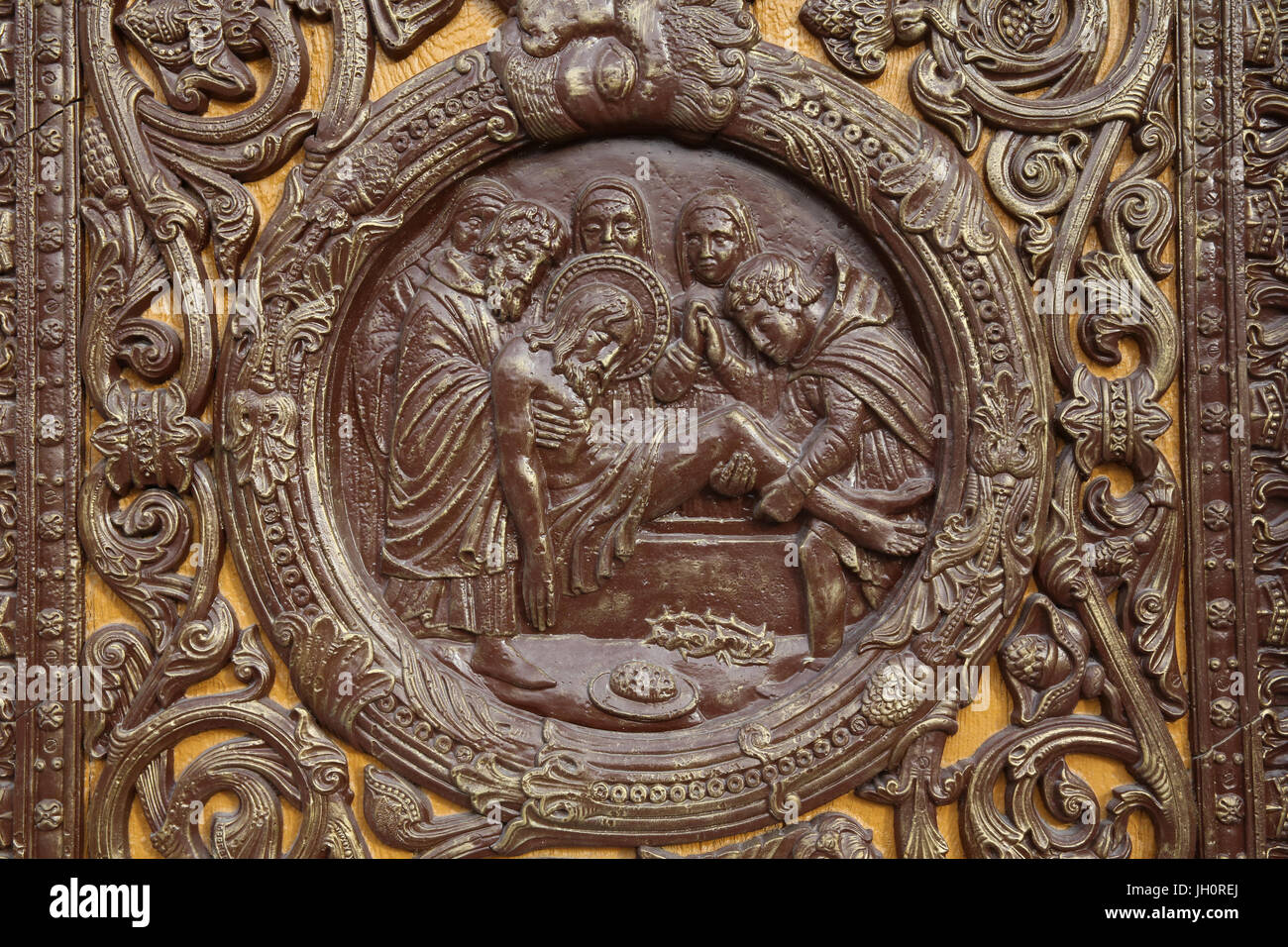 Basilica di Saint Denis. Rilievi sulla porta centrale. La Passione di Cristo. La Francia. Foto Stock