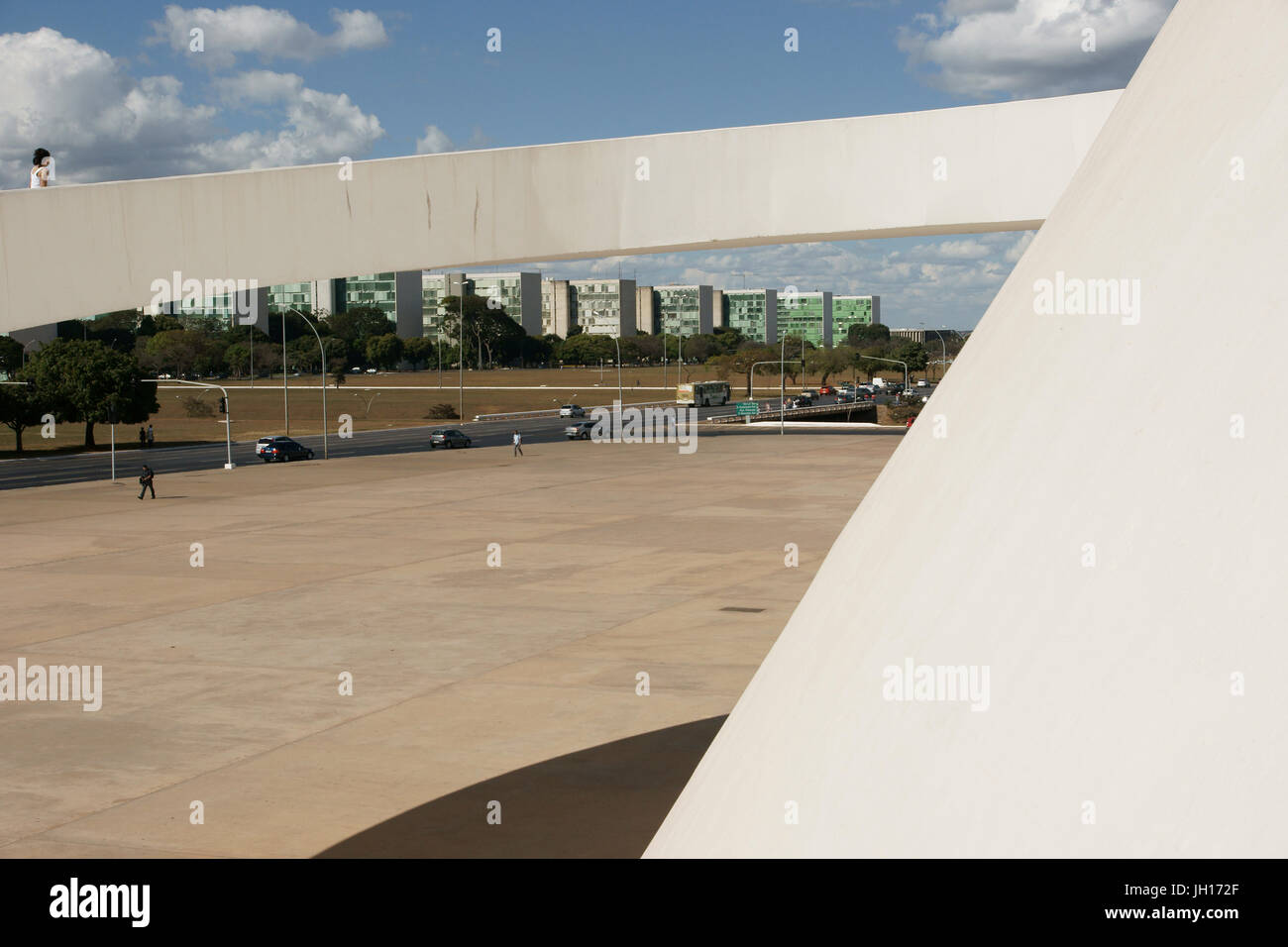 Teatro Nazionale Cláudio Santoro, Edifícios CNC, CNI, SESI, SENAI, IEL, INCRA, AGU, SFA-DF, MDA, Distrito Federal, Brasilia, Brasile Foto Stock