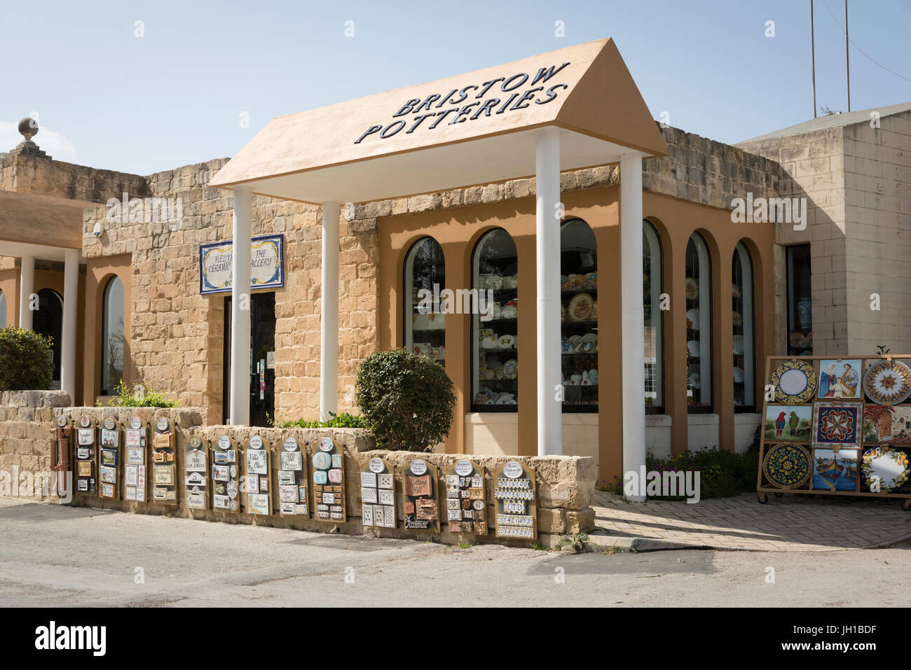 La Bristow Potteries Fabbrica e negozio a Ta' Qali Centro di artigianato e il Villaggio Artigianale di Malta Foto Stock