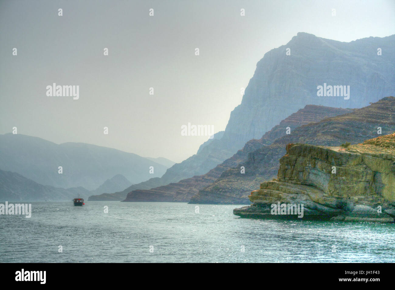 Gita in barca sul Khor ash Sham, penisola di Musandam, Oman Foto Stock