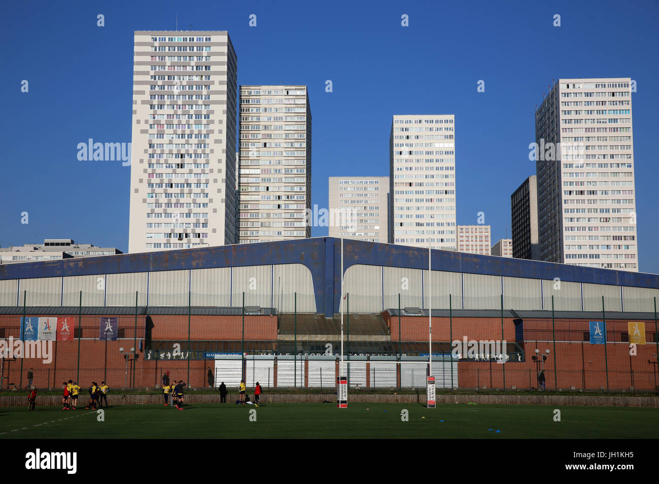 Stadium ed edifici in Chinatown, Parigi. La Francia. Foto Stock