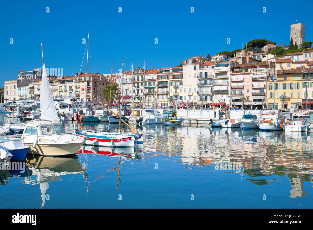 Il porto vecchio, le Suquet, Cannes, Francia Foto Stock