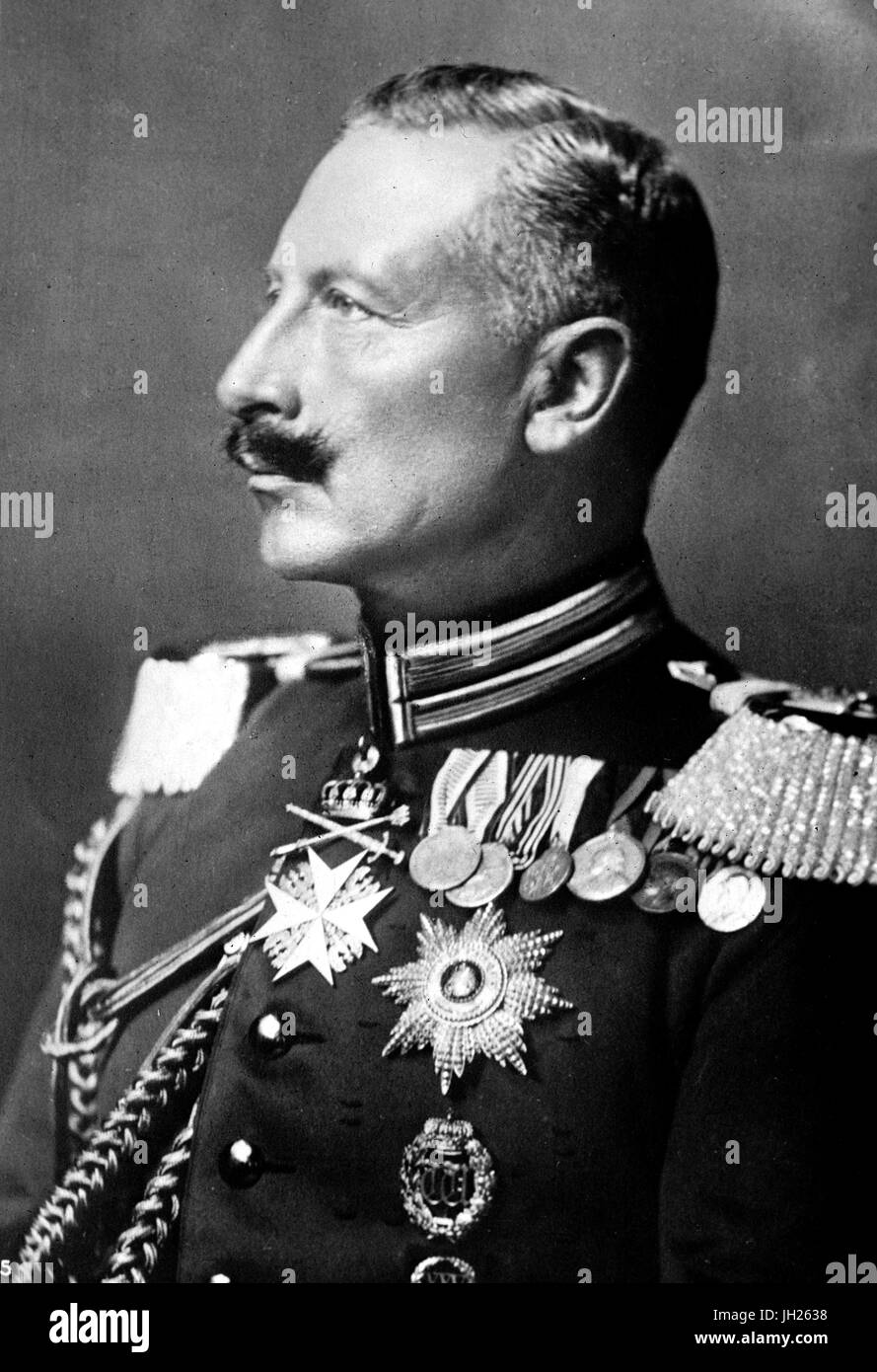 Il Kaiser Guglielmo II di Germania (1859-1941) fotografato circa 1914 Foto Stock