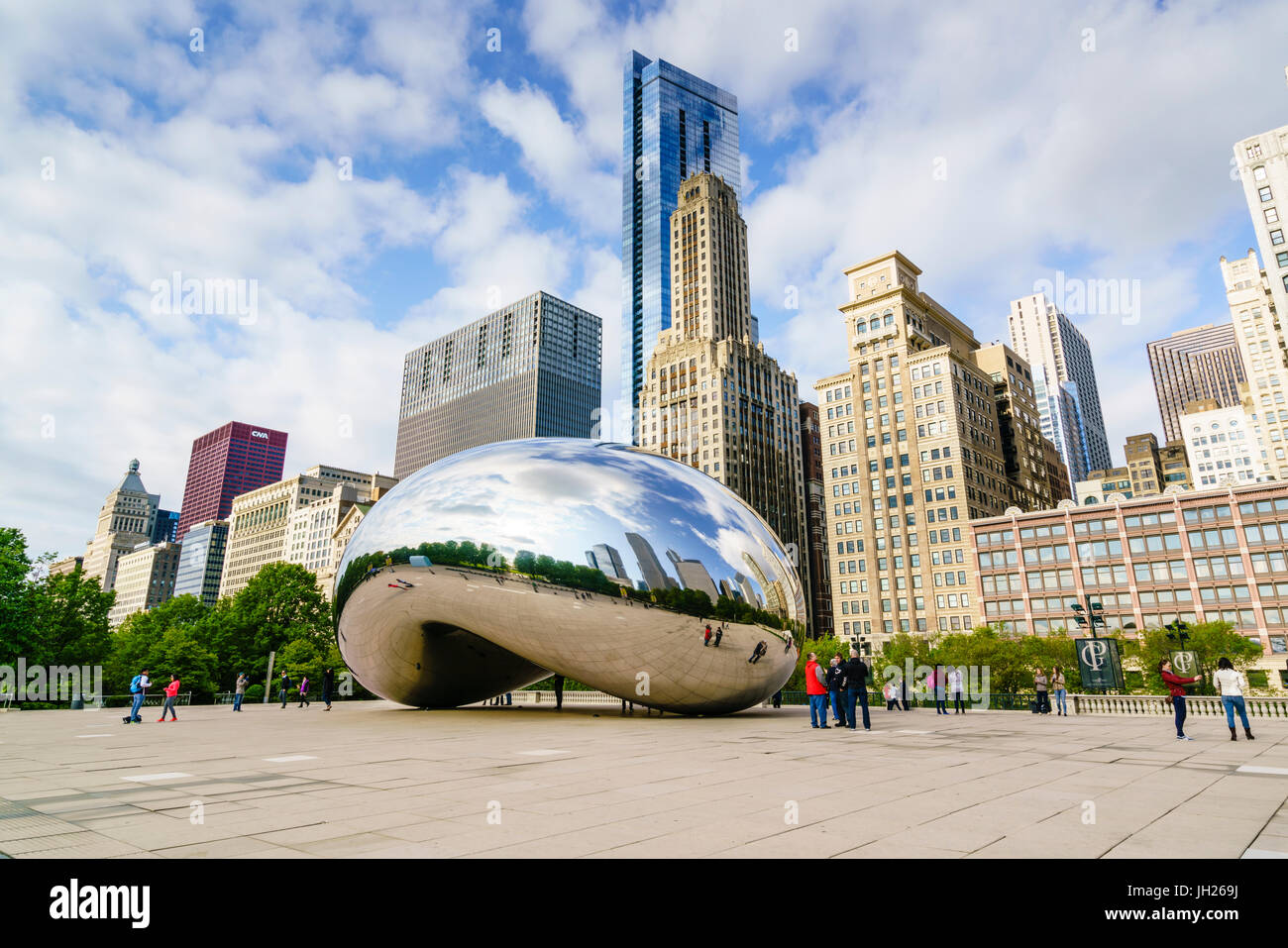 Il Millennium Park e il Cloud Gate, scultura, Chicago, Illinois, Stati Uniti d'America, America del Nord Foto Stock