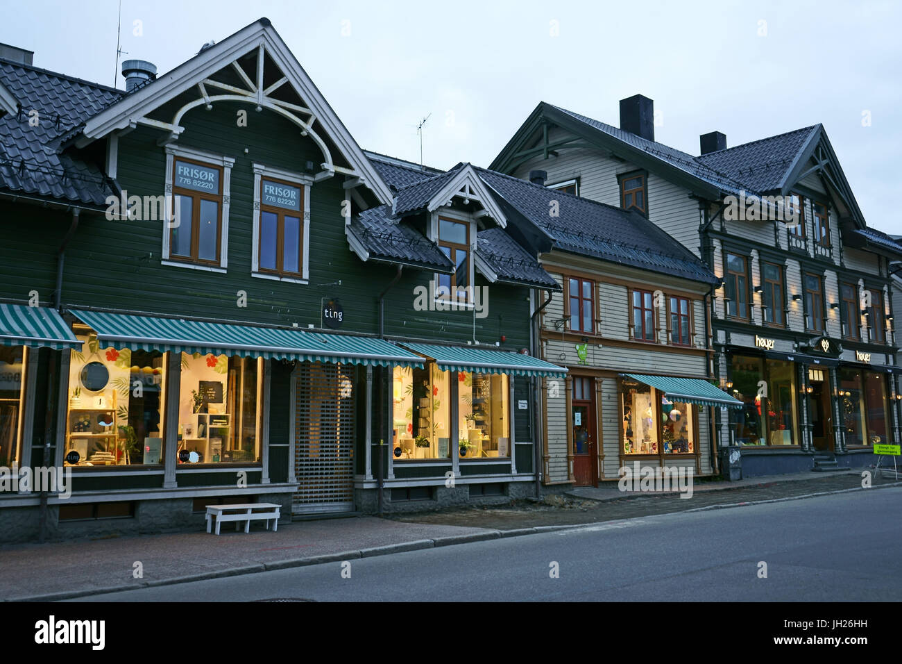 I vecchi hosueson Storgate road, downtons Tromsö, Norvegia Foto Stock
