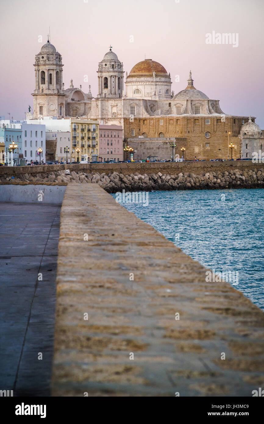 La bellissima città di Cadice in Spagna Foto Stock