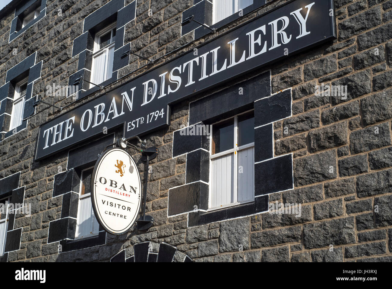 Oban Distillery, di proprietà di Diageo nella città Oban, Argyll and Bute, Scotland, Regno Unito Foto Stock