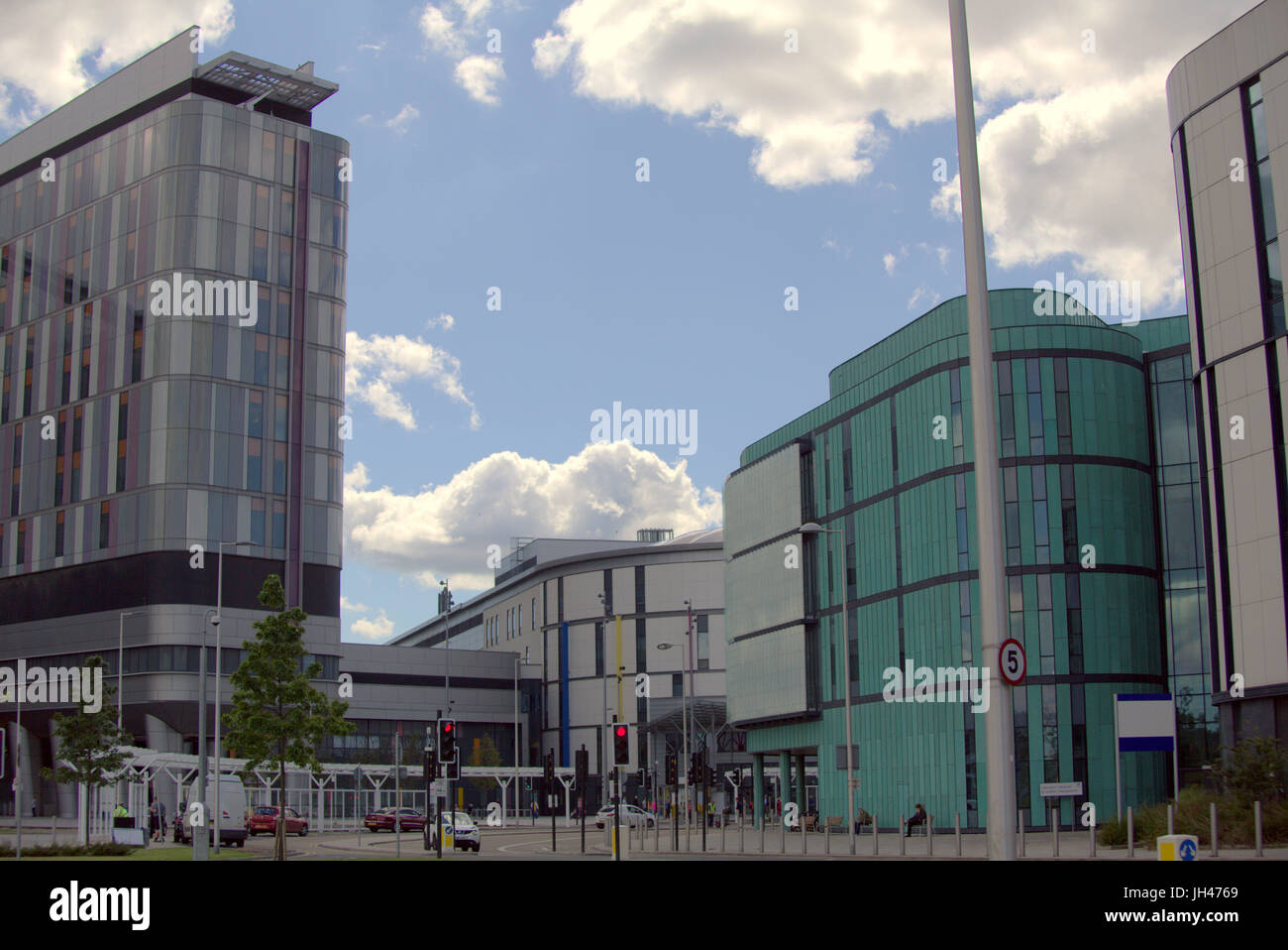 Queen Elizabeth University Hospital,Glasgow occupato Lizzie o morte stella ha il rivestimento non sicuri di Grenfell torre fire tragedia disastro Foto Stock